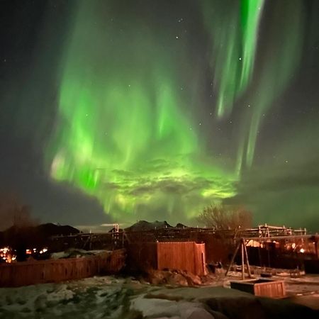 Leilighet Ballstad Buitenkant foto